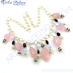 Load image into Gallery viewer, Silver necklace with rose quartz gemstones. A beautiful and elegant chain necklace.