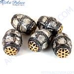 Load image into Gallery viewer, Close-up of diamond-cut beads in silver and gold, perfect for jewelry making, with intricate details.