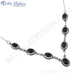 Load image into Gallery viewer, 925 sterling silver necklace featuring oval-shaped black onyx stones, a classic chain design.