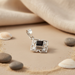 将图像加载到图库查看器中, 925 Silver Black Onyx Flower Pendant for Women | Gift