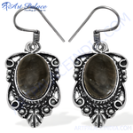 Load image into Gallery viewer, 925 sterling silver dangle earrings featuring an oval-shaped grey stone for women.