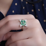 将图像加载到图库查看器中, Silver Emerald Flower Ring for Women | Gift Jewelry