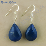 Load image into Gallery viewer, 925 sterling silver dangle earrings with pear-shaped blue lapis lazuli gemstones.
