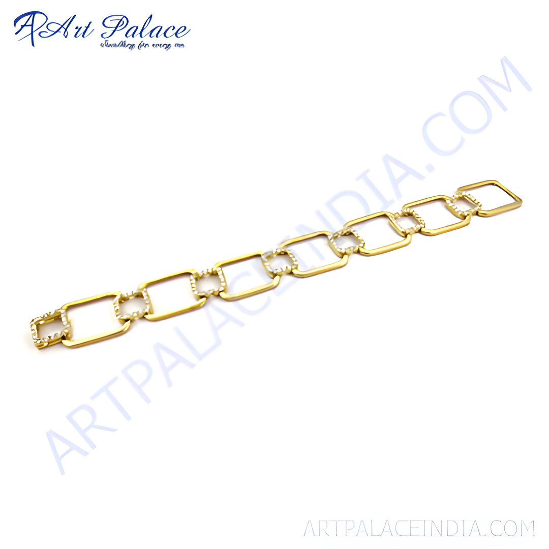 gold plating chain link bracelet with rectangular links, a beautiful piece of gold plating jewelry for women.