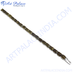 Load image into Gallery viewer, Silver chain bracelet with rectangular, emerald-cut green gemstones for women.
