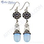 将图像加载到图库查看器中， 925 sterling silver dangle earrings with blue gemstone drops, a perfect gift for women.
