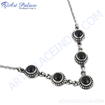 将图像加载到图库查看器中， 925 sterling silver necklace featuring round black onyx gemstones, a classic design for women.
