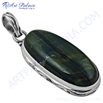 Load image into Gallery viewer, 925 sterling silver pendant with a Hawk&#39;s Eye gemstone. The stone displays green and gold plating hues.
