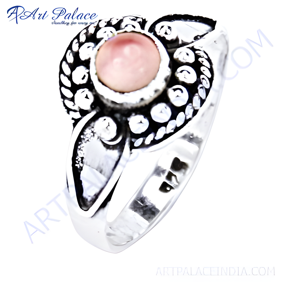 925 sterling silver rose quartz ring with a round, pink gemstone for women.