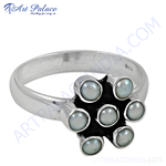 Load image into Gallery viewer, Sterling silver ring featuring a cluster of grey pearls in a flower design.
