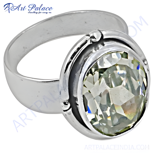 Stunning 925 Silver Ring with Sparkling Cubic Zirconia Gemstone