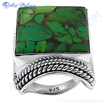 Load image into Gallery viewer, 925 sterling silver statement ring with a large green gemstone center
