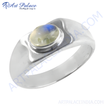 Load image into Gallery viewer, Sterling silver ring with an oval-cut moonstone gemstone, showcasing a soft blue and white color.
