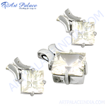 将图像加载到图库查看器中， Elegant silver earrings featuring princess cut gemstones, perfect for women&#39;s daily wear and special events.
