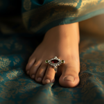 Load image into Gallery viewer, 925 Silver Garnet Toe Rings with Peridot Accents | Women's Jewelry
