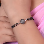 Load image into Gallery viewer, Pulsera de cuentas negras | Regalo de joyería de cuentas de plata de ley
