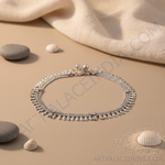 Load image into Gallery viewer, 925 sterling silver anklet with leaf design. Perfect for women, daily wear.

