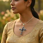 Load image into Gallery viewer, 925 Silver Labradorite Pendant for Women | Gemstone Jewelry
