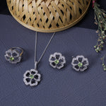 将图像加载到图库查看器中， 925 Silver Flower Jewelry Set with Green Gemstone | Gift for Her
